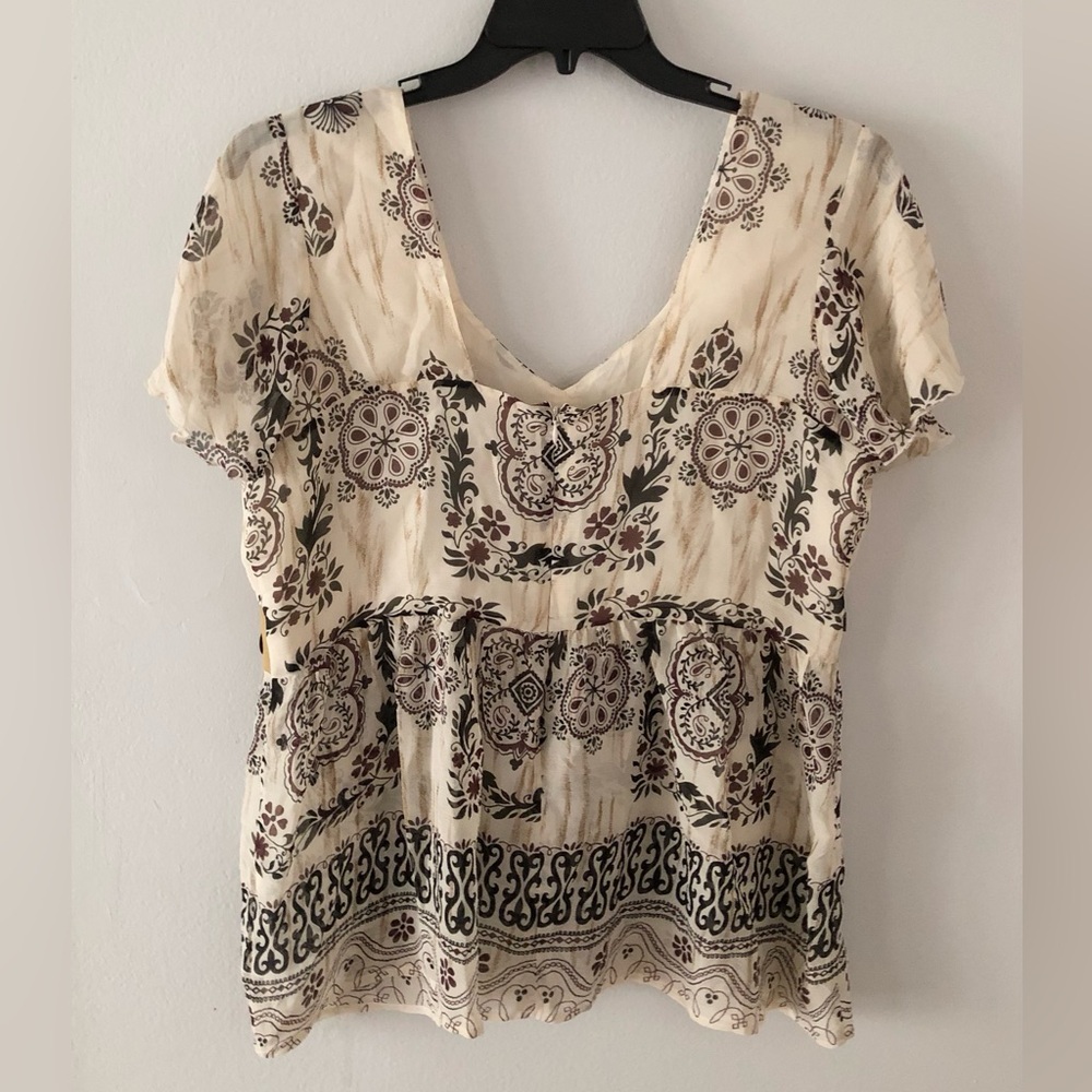 Seven7 Cream Silk Floral V-Neck Blouse Studded Boho Coin Charms - Picture 4 of 5